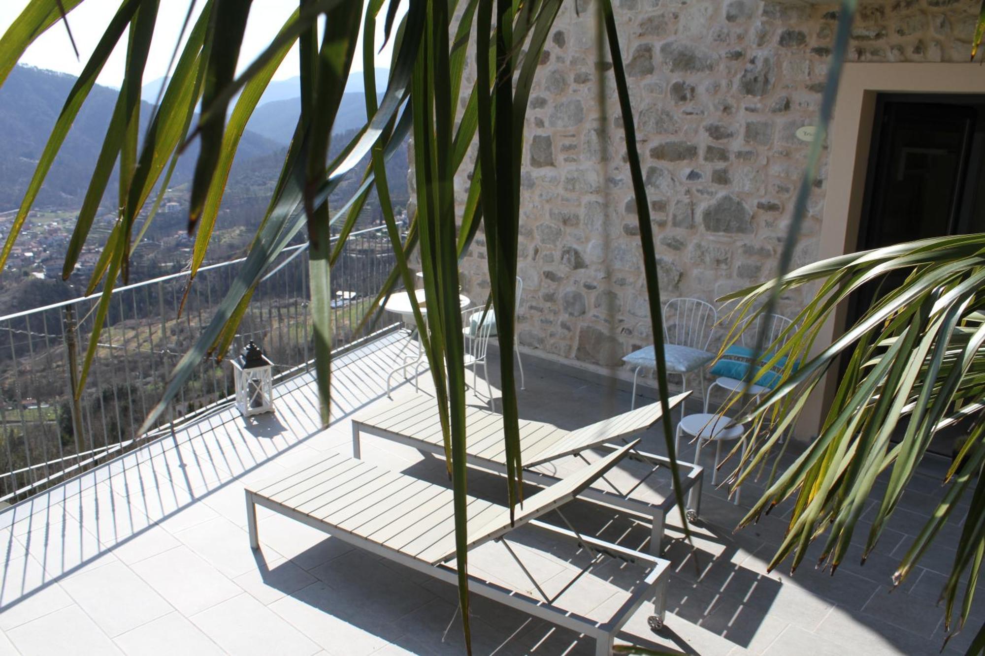 Al Castello Da Annamaria Guest House Beverino Phòng bức ảnh